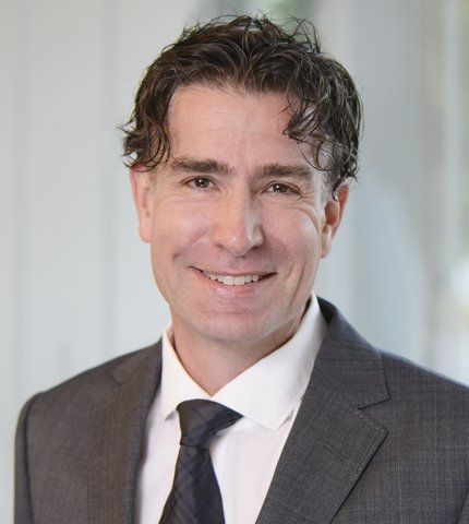 Dr. Jan-Constantin Kölmel