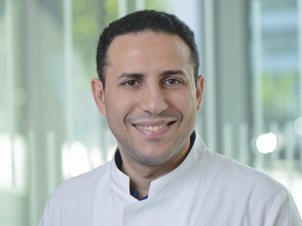 Dr. Omar Alnahrawy