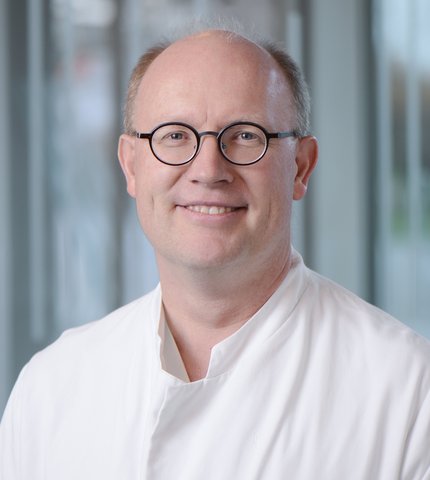 Dr. Christoph Schramm